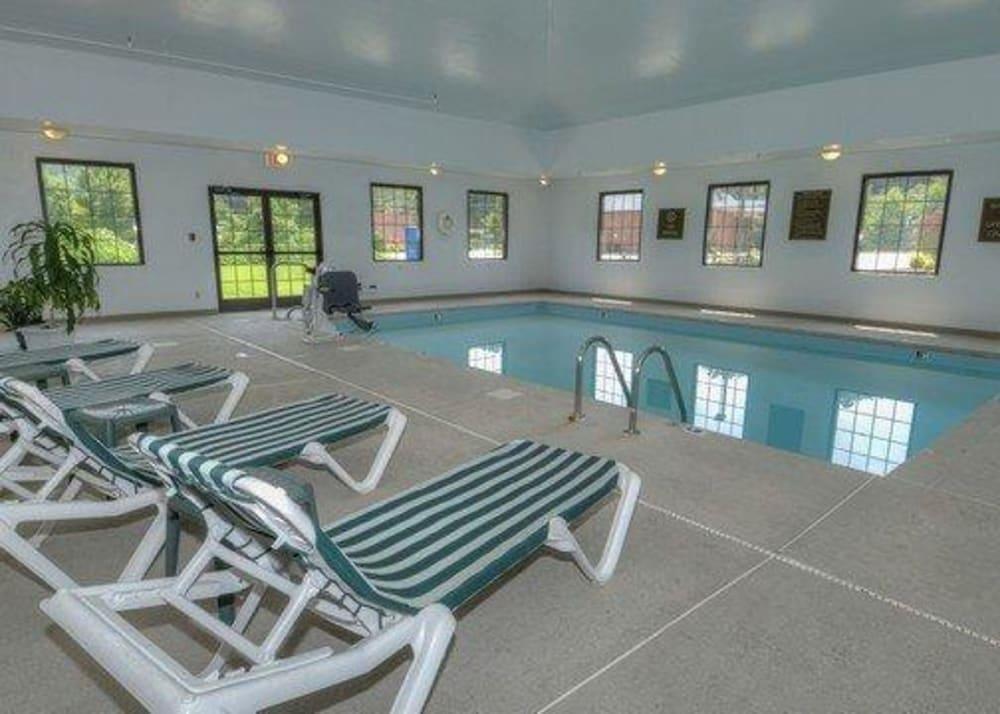 Comfort Inn Near Downtown & Blue Ridge Pkwy Marion Kültér fotó
