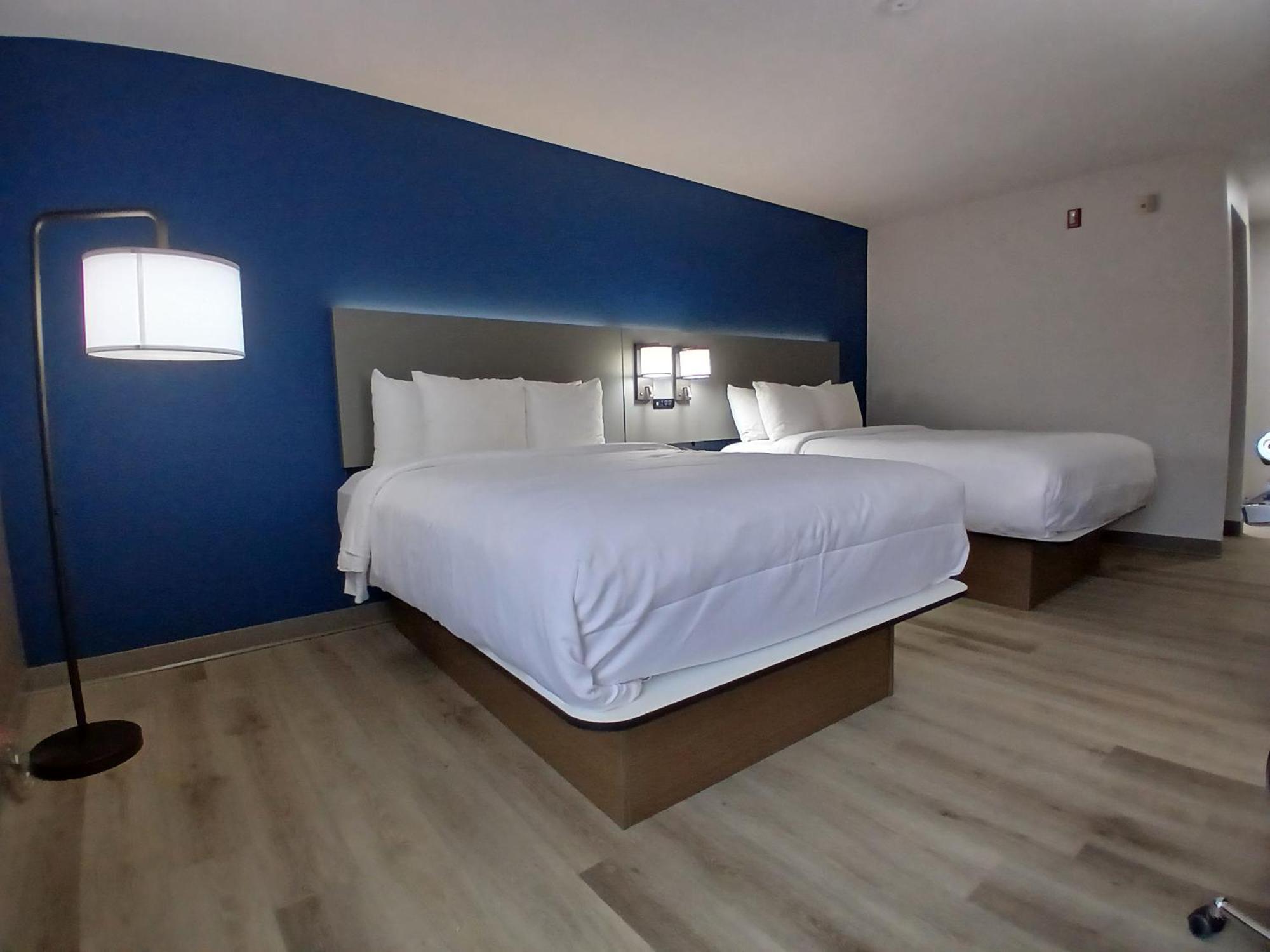 Comfort Inn Near Downtown & Blue Ridge Pkwy Marion Kültér fotó