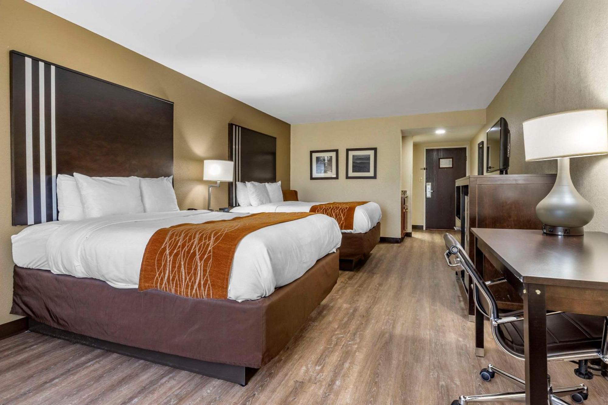 Comfort Inn Near Downtown & Blue Ridge Pkwy Marion Kültér fotó